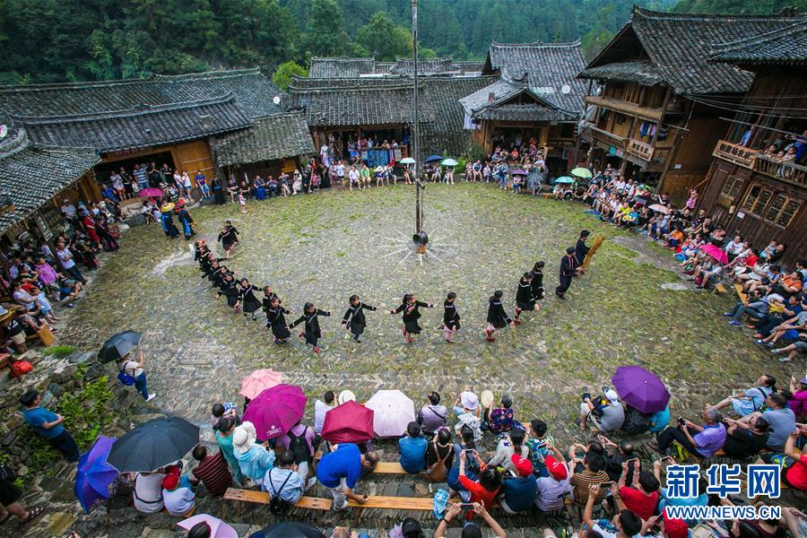 （社会）（7）贵州雷山：苗寨迎来旅游旺季