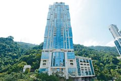 十字幸福宣言回应婚变 林青霞现身品美