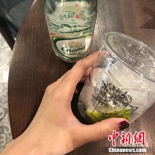 奶茶的种类已经不再限制于“奶 茶”。来源：受访者供图。