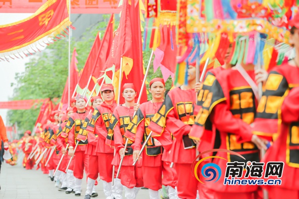 “装军巡游”闹军坡！海口冼夫人文化节活动精