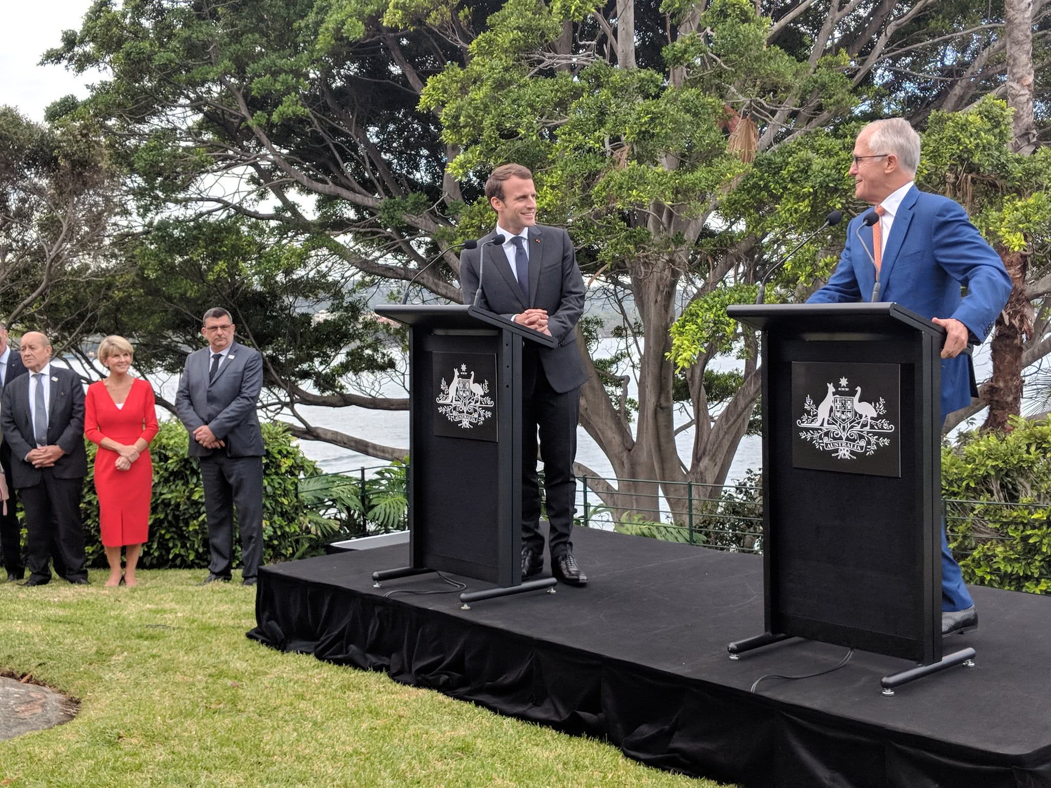马克龙访澳 记者会上称澳总理夫人“很美味”