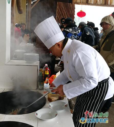 上饶乡村旅游美食大赛启幕 近百名厨师同台竞技展美食文化