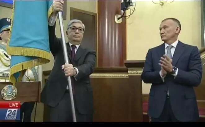 快讯！托卡耶夫宣誓就职哈萨克斯坦总统