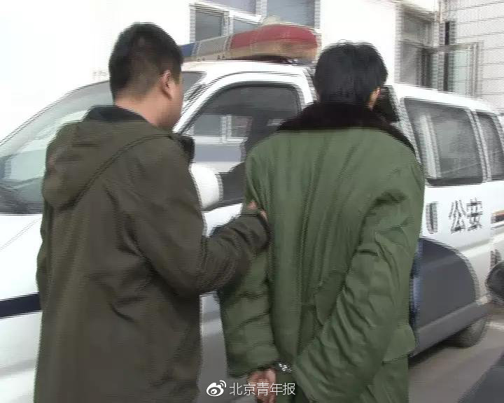 95后演员周文与母亲一起吸毒 已被移交南京警方