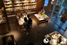 沙漠景区进入旅游旺季