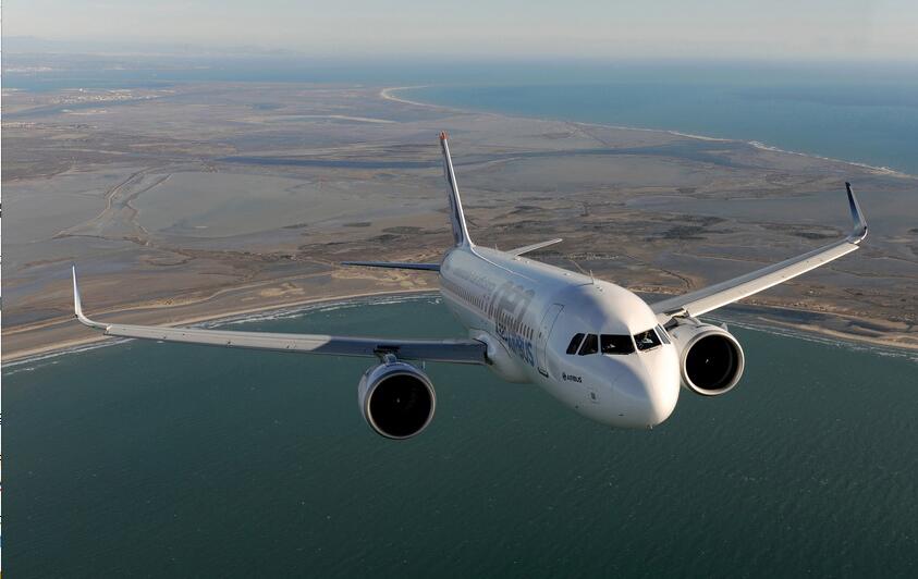 中法签署超级客机合同 采购300架空客飞机