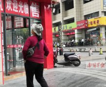 南宁一市民通过中介买二手房 却陷入诚