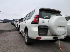 <b>进口车18款丰田霸道4000中东版性能体验</b>