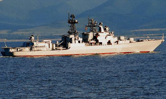 俄军战舰在日本海发射鱼雷 安倍一听，脸白了