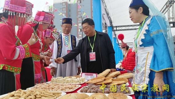 全国民族特色美食大联展在大化举行