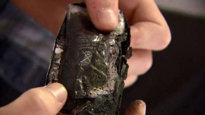 15岁澳大利亚少年弄弯iPhone电池而被烧伤