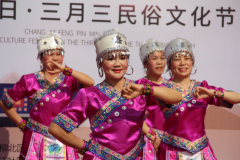 柳北区:“三月三”活动好看好玩好吃