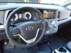 平行进口车2019款丰田加版塞纳评测体验