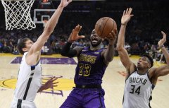 曝雄鹿或将交易詹姆斯!这双核一成NBA也