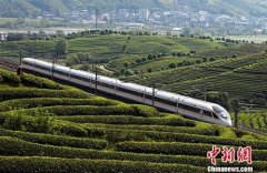 全国铁路今起实行新列车运行图 多条线