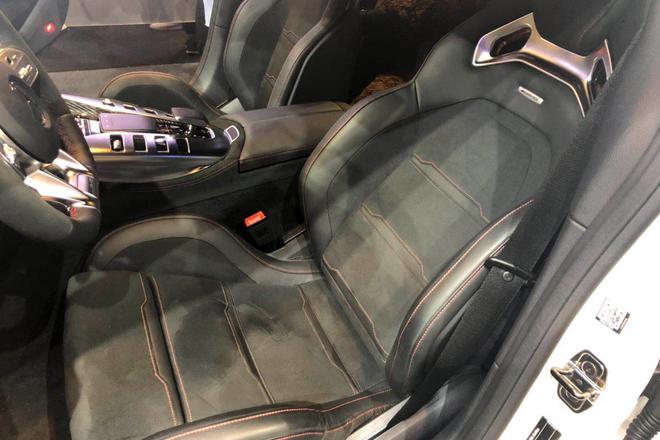 梅赛德斯-AMG GT四门版上市 97.38万起售