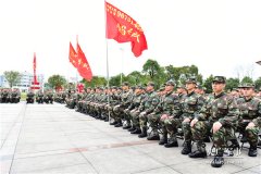 比气质?兵哥哥队列会操大图震撼来袭
