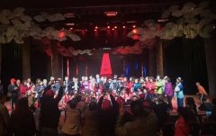 上海开行首趟市民游瑞金旅游专列