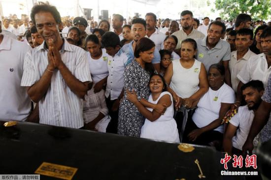 资料图：斯里兰卡21日复活节发生了连环爆炸案，警方发言人称，死亡人数已经上升至310人，另外有40名嫌犯被捕。