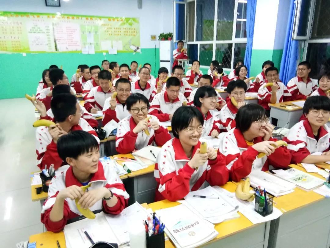 衡水十三中高一年级美食美味暖人心