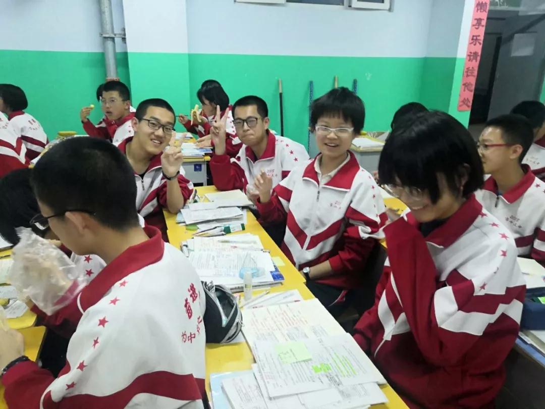 衡水十三中高一年级美食美味暖人心