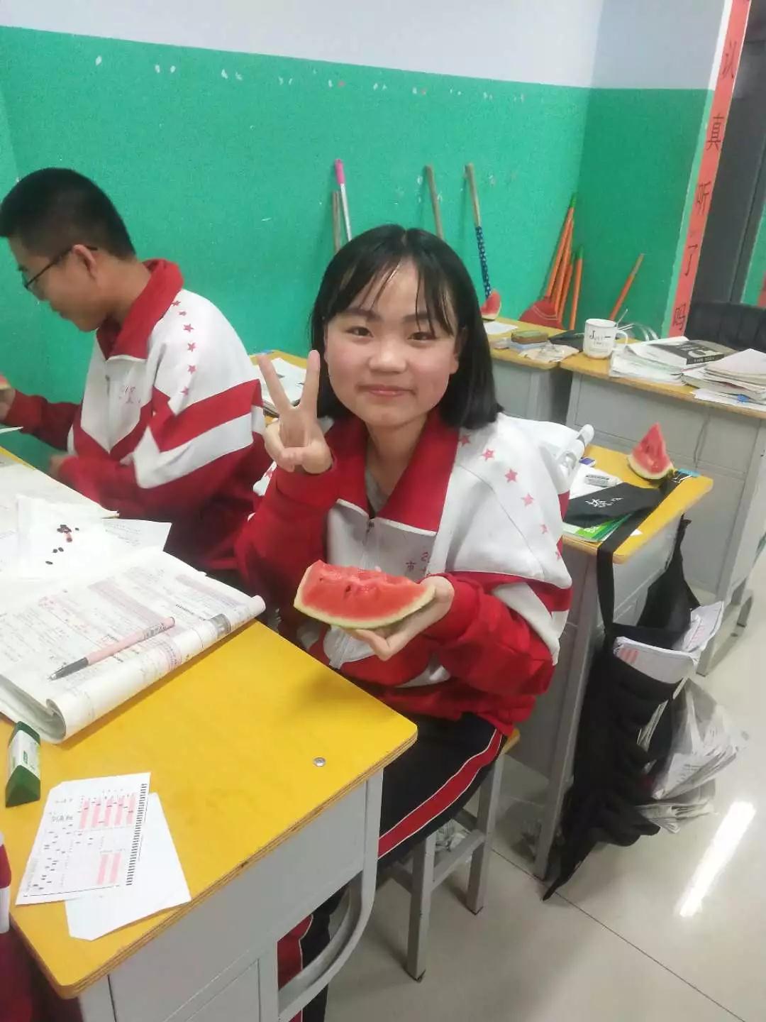 衡水十三中高一年级美食美味暖人心