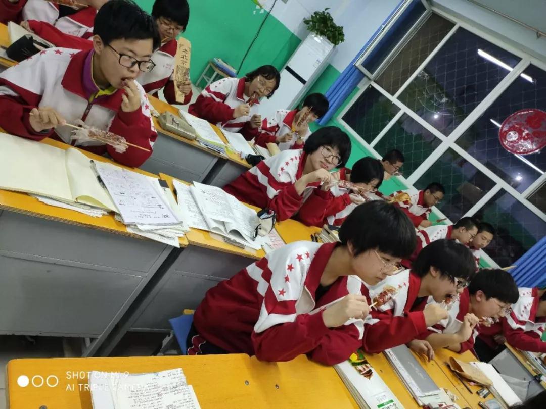 衡水十三中高一年级美食美味暖人心