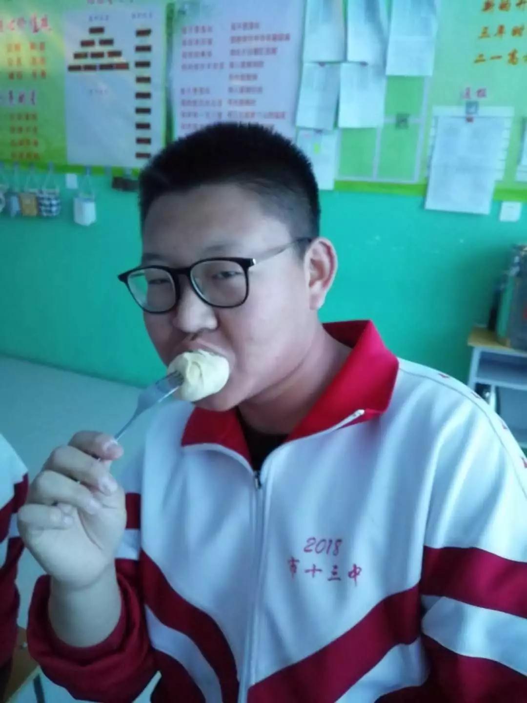 衡水十三中高一年级美食美味暖人心