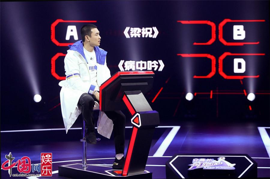 《奔跑吧》新阵容初见火花四溅 黄旭熙可爱度爆