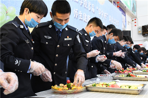 安徽警官职业学院举办首届美食文化节