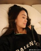 黄心颖避走洛杉矶为读书 已换掉与许志