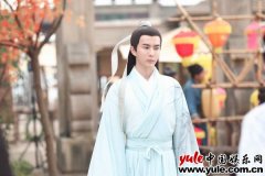 《新白娘子传奇》渐入高潮 于朦胧追星