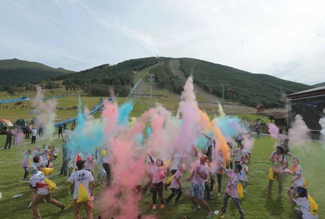 五月和妈妈一起进山！享太舞18℃缤纷夏日