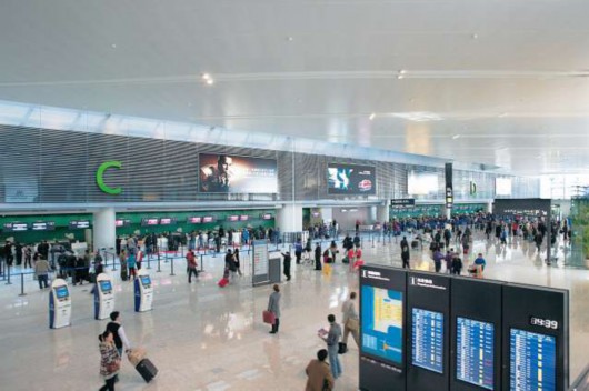 上海两大机场机场发布“五一”出行提示
