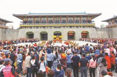 小长假第三天湖北全省实现旅游综合收