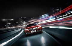 从4点看,TLX-L 前脸造型的“前世此生”