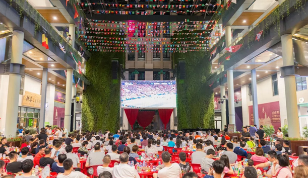 上海夏季夜晚游玩好去处 逛街美食更搭配