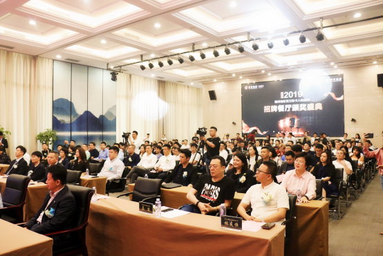 榕城招商银行百万持卡人招牌餐厅评选 打造福州