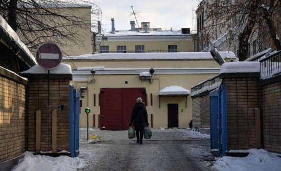 乌克兰监狱暴乱致4狱警受伤或为抗议饮食太差