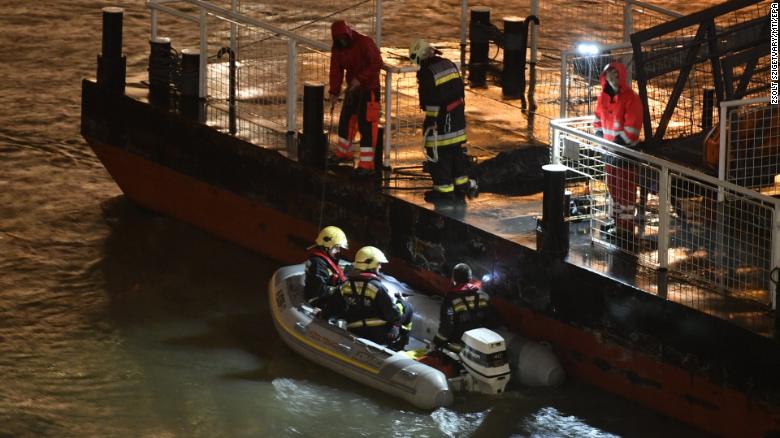 匈牙利发生沉船事故 7名韩国人死亡