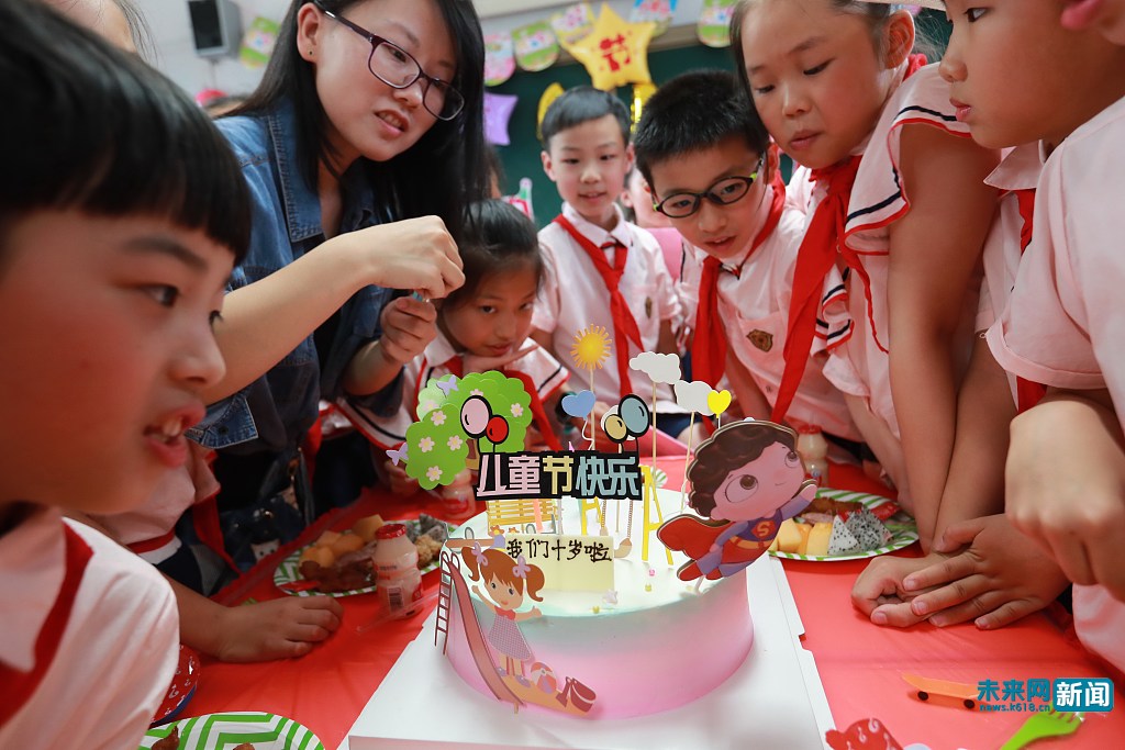 浙江温州：小学生共享美食 快乐迎“六一”