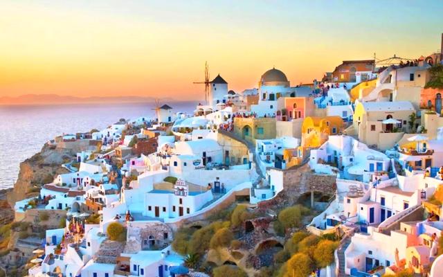 旅游收入连续增加，希腊移民政策上风突出