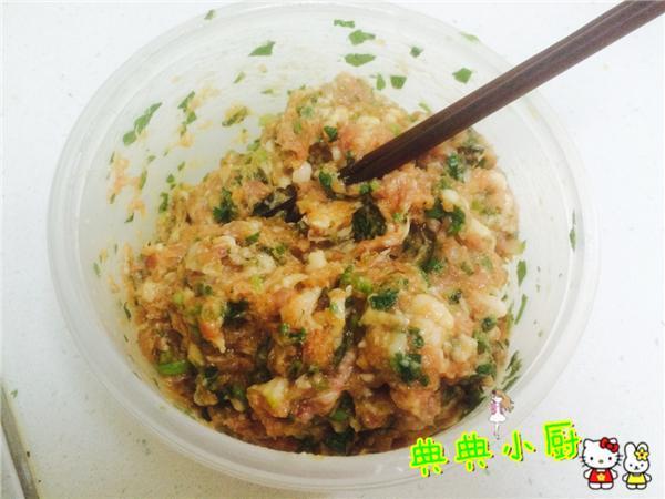 包饺子怎么调馅，软嫩多汁好吃还营养，很多都