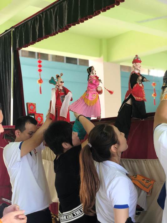 漳州市布袋木偶戏在漳浦举办非遗文化进校园活动