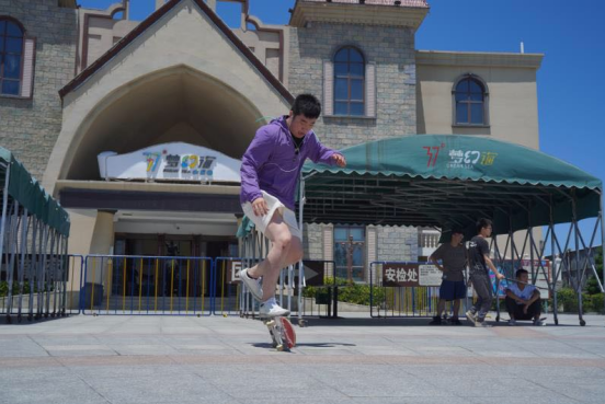 2019世界滑板日燃爆烟台，万平涂鸦打造最炫刷街路线