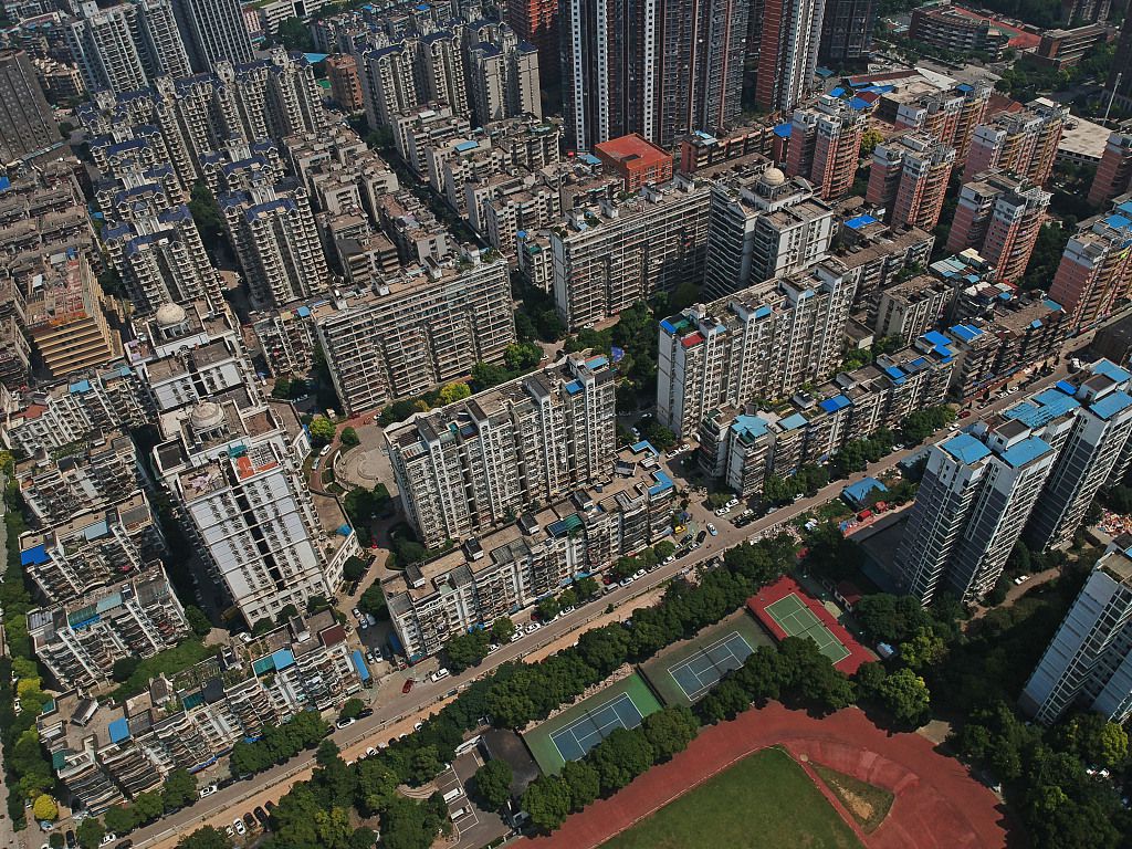 楼市降温:二手房价格涨幅收窄 地方调控政策分化