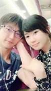 江宏杰晒与福原爱自拍自嘲为人父母装