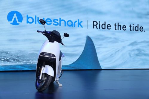 蓝鲨Robor智能电动摩托车发布 售价9988元