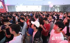 青岛凤凰音乐节唱响西海岸 打造时尚青