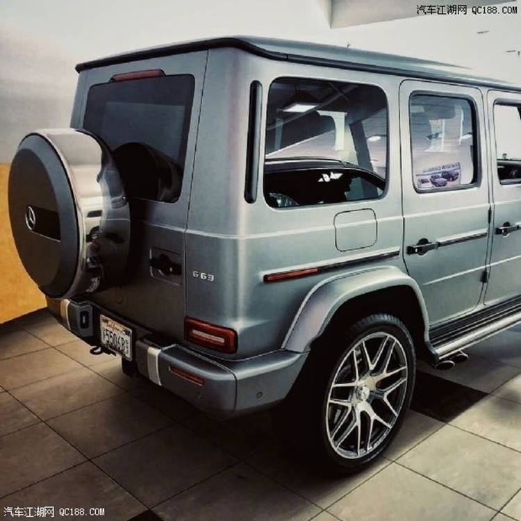 进口2019款美规版奔驰G63 凸显时尚气息